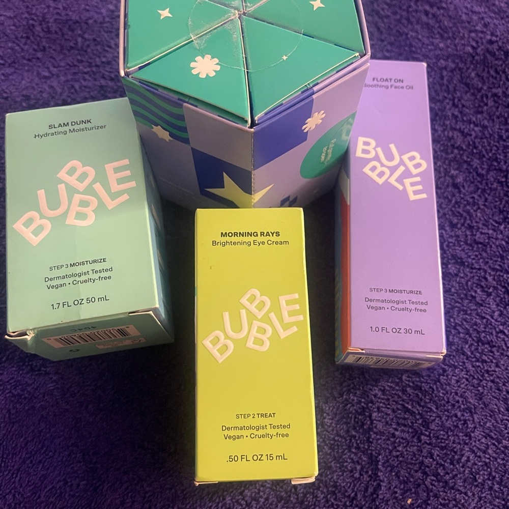 Buble Hydrating Moisturizer and Eye Cream Set - Green,